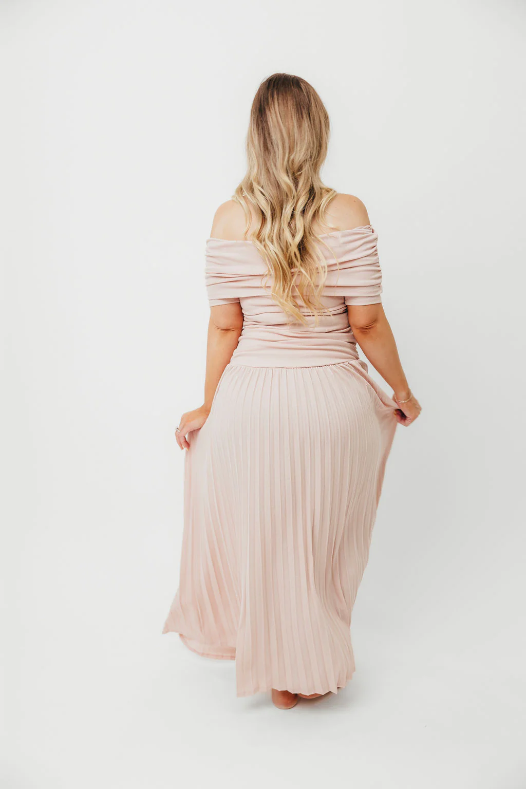 The Lennox Maxi Dress in Dusty Pink - Bump Friendly - Image 7