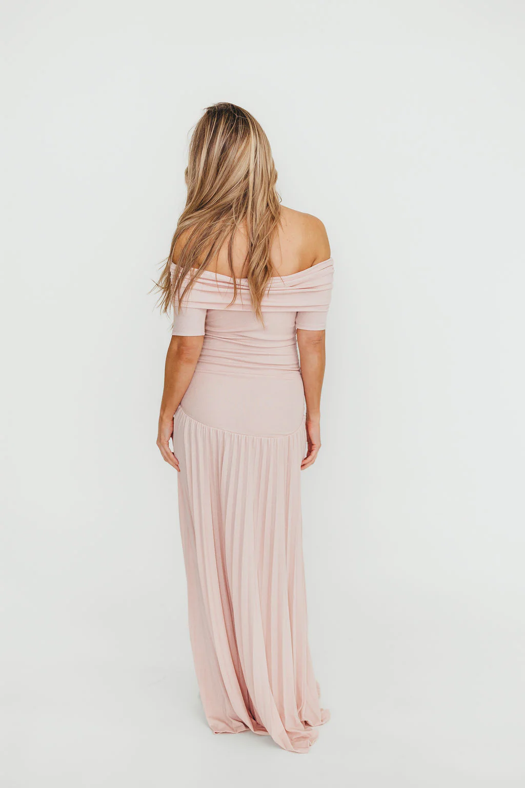 The Lennox Maxi Dress in Dusty Pink - Bump Friendly - Image 9