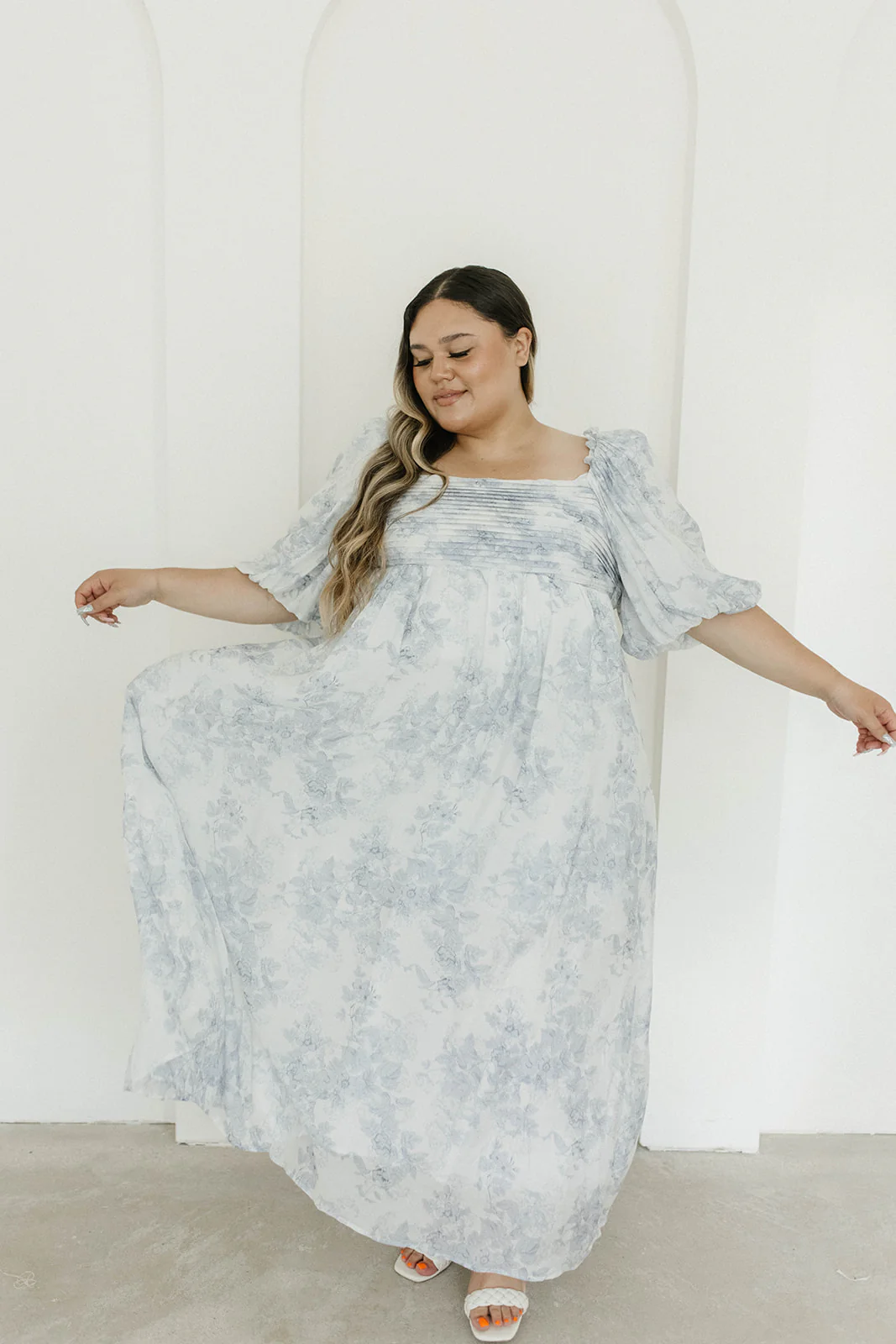 Melody Maxi Dress with Pleats and Bow Detail in Blue Floral - Bump Friendly & Inclusive Sizing (S-3XL) - Image 6
