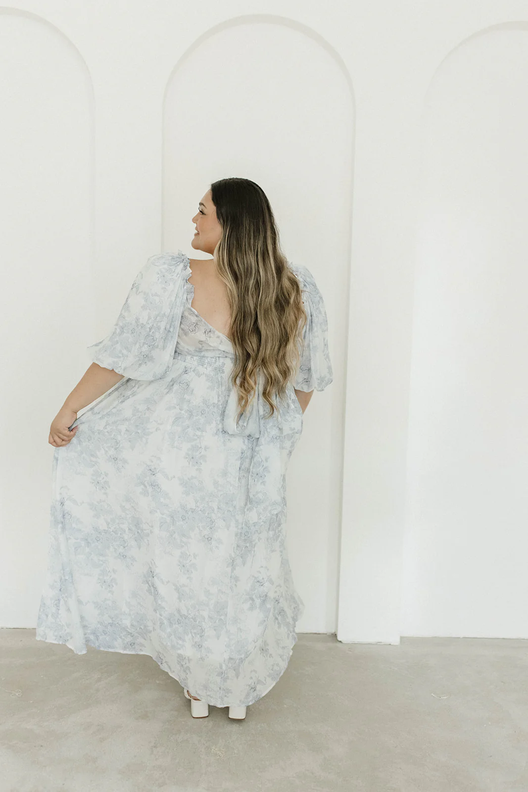 Melody Maxi Dress with Pleats and Bow Detail in Blue Floral - Bump Friendly & Inclusive Sizing (S-3XL) - Image 61