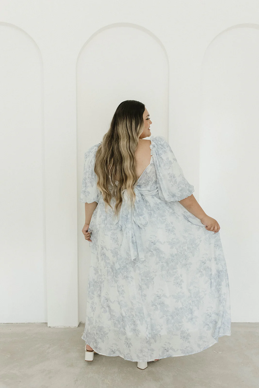 Melody Maxi Dress with Pleats and Bow Detail in Blue Floral - Bump Friendly & Inclusive Sizing (S-3XL) - Image 63