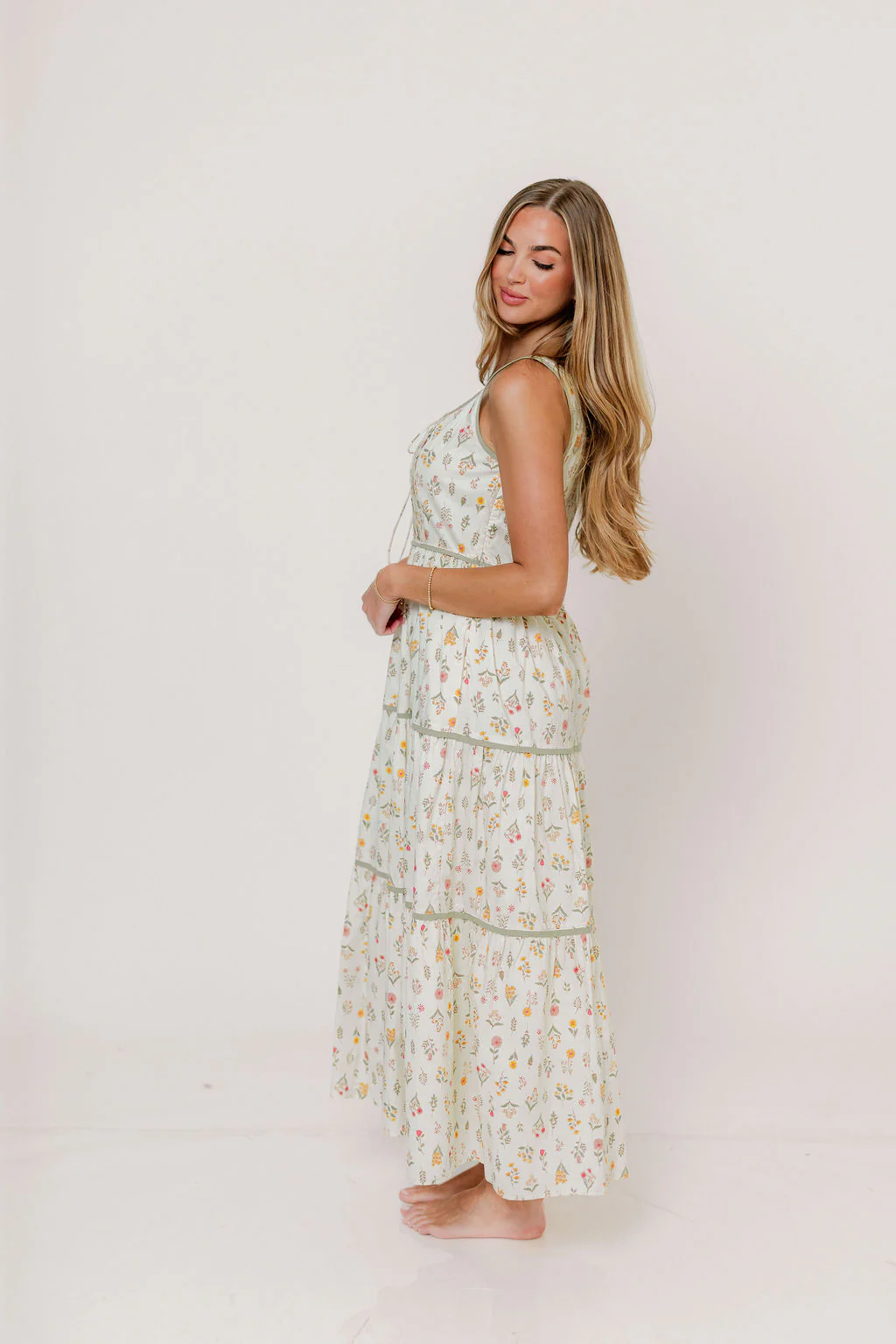 Ivy 100% Cotton Floral Lace-Up Maxi Dress in Poppy - Image 4