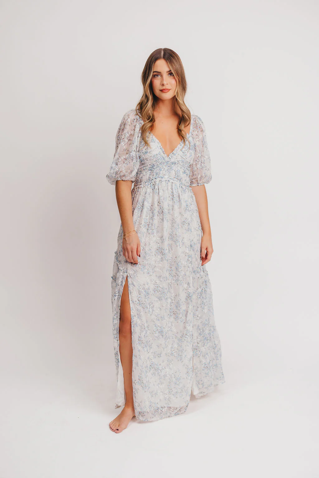 Daphne High Slit Eyelet Detail Maxi Dress in Blue/White Floral - Inclusive Sizing - Image 8