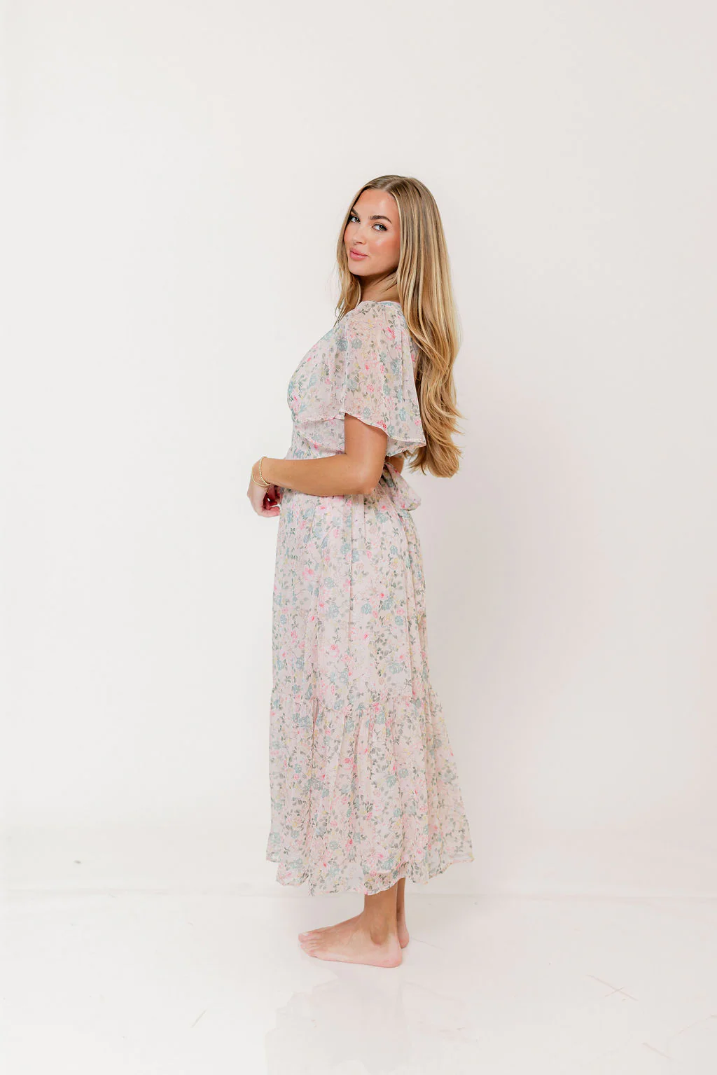 Val Flutter Sleeve Maxi Dress in Sweet Pink Floral - Image 3