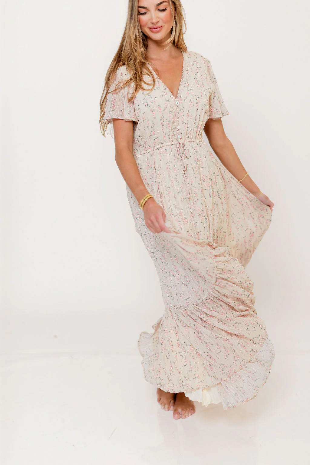 Illia Woven Maxi Dress in Blush Multi - Image 21